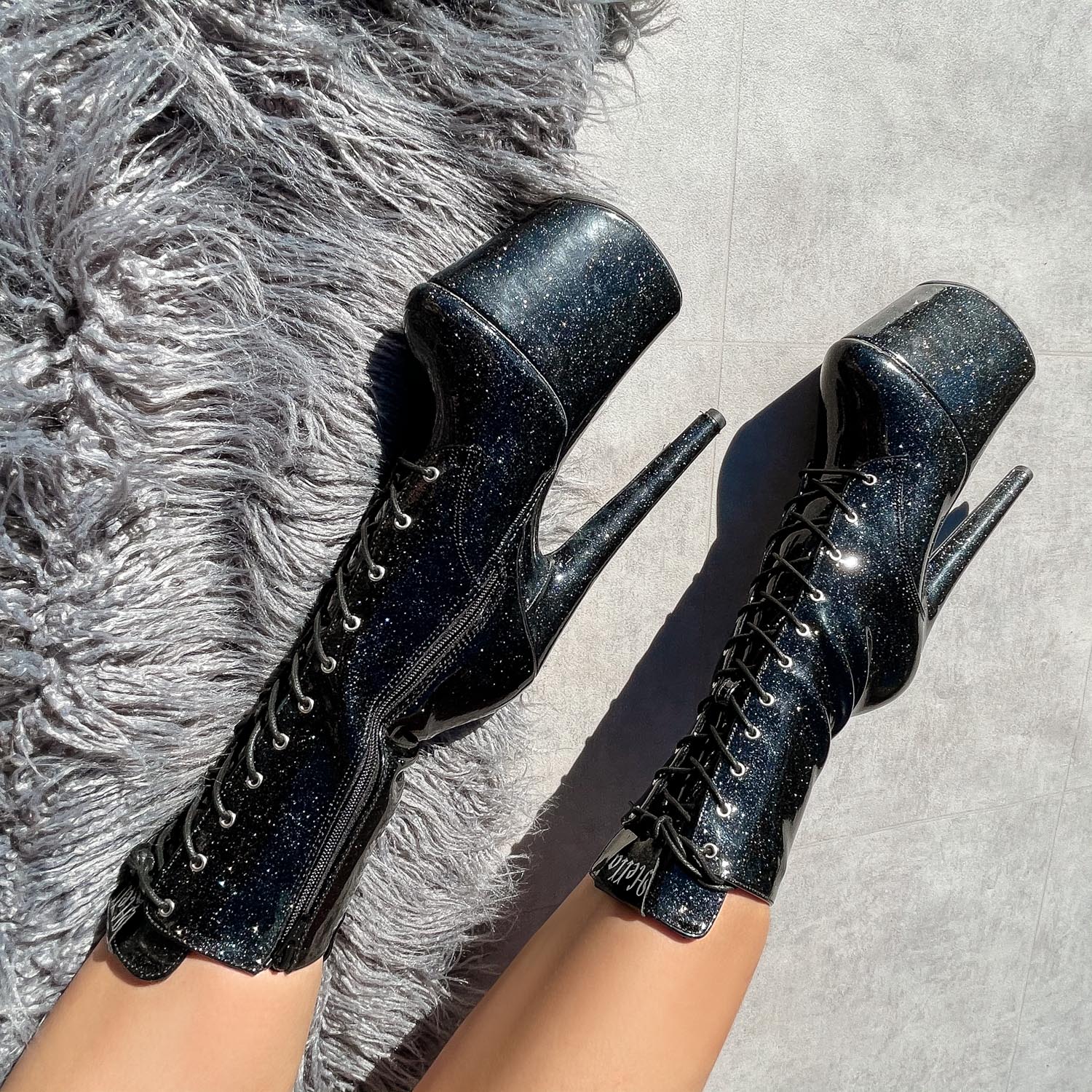 Glitterati Boot Wide Fit - Sin City - 8 INCH - Image 2