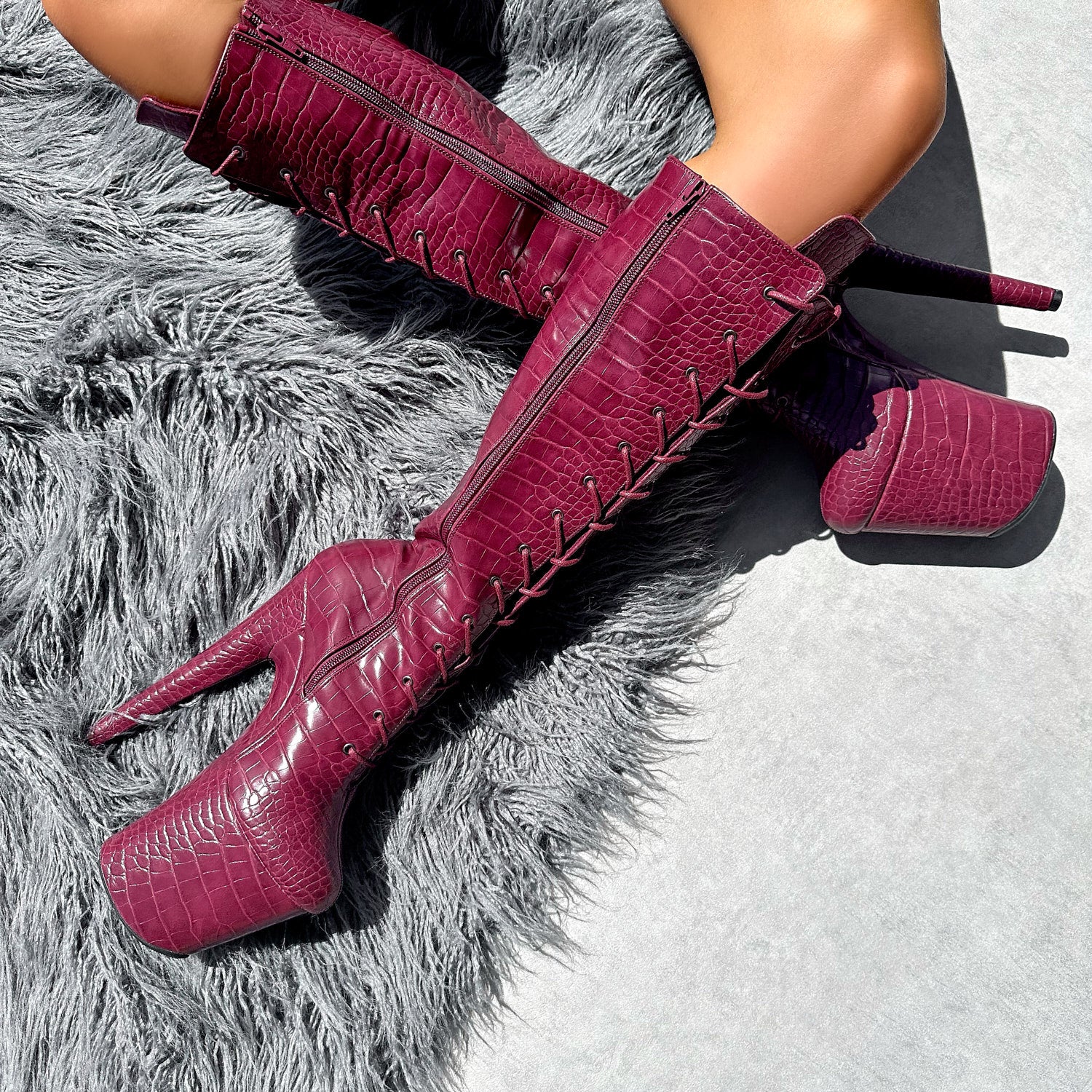 I Don’t Bite - Knee Boot - 8INCH - Image 2