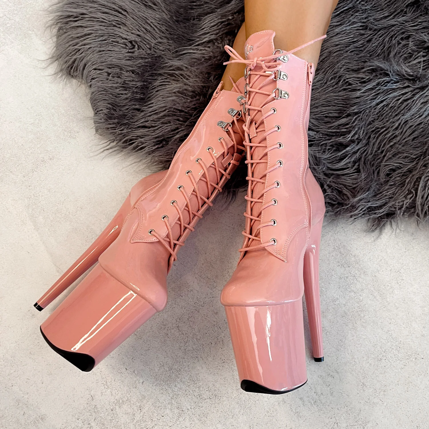 LipKit Boot - Candy Shop - 9 INCH - Image 4