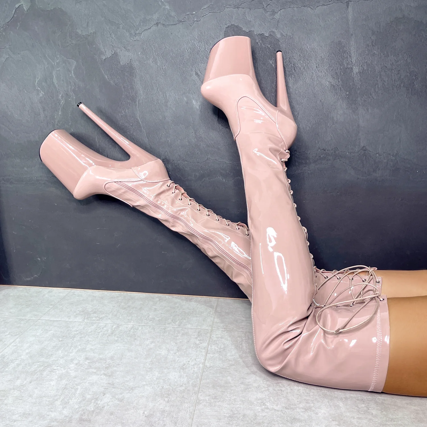 LipKit Thigh High - Boujee - 9 INCH - Image 3