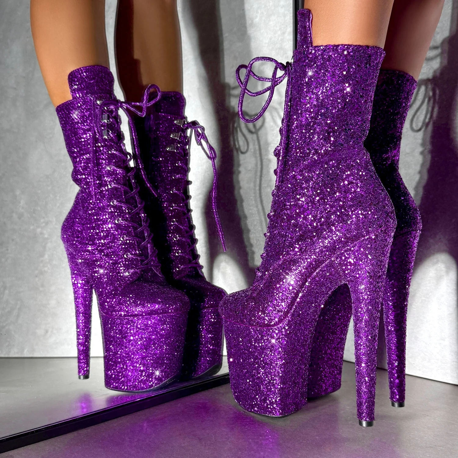 The Glitterati Xtra - Boot - ENIGMA PURPLE - 8INCH - Image 4